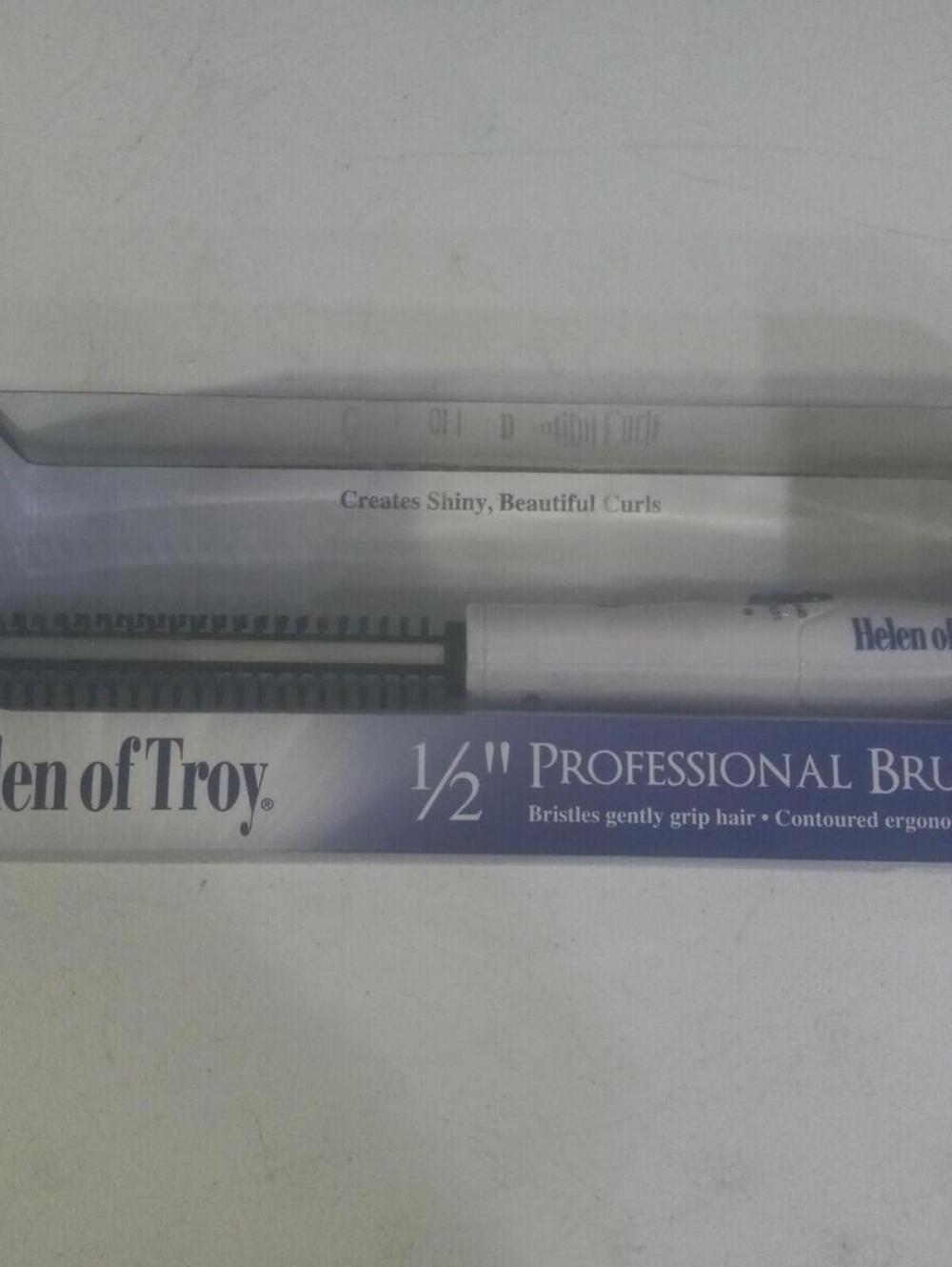 Helen of Troy 1512 Curling Brush Iron, White, 1/2 Inch Barrel short hair styling